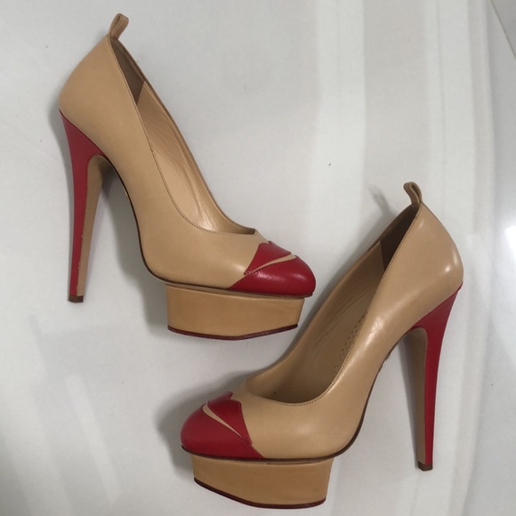 Charlotte Olympia Kiss Me Dolores Lip Pump - Picture 6 of 11